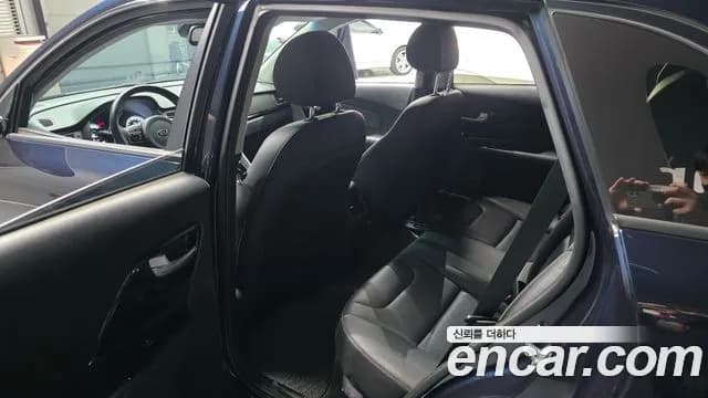 2017 Kia Niro Prestige Sold VIN KNACB81CGHA079775 – photo 23 2017 Kia Niro Prestige Sold VIN KNACB81CGHA079775 – photo 23