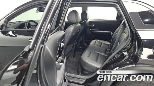 2018 Kia Niro Prestige Sold VIN KNACB81CGJA084311 – photo 13 2018 Kia Niro Prestige Sold VIN KNACB81CGJA084311 – photo 13