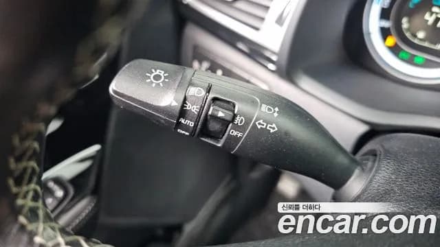 2018 Kia Niro Prestige Sold VIN KNACB81CGJA084311 – photo 31 2018 Kia Niro Prestige Sold VIN KNACB81CGJA084311 – photo 31