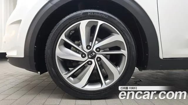2018 Kia Niro Prestige Sold VIN KNACB81CGJA140492 – engine bay 2018 Kia Niro Prestige Sold VIN KNACB81CGJA140492 – engine bay