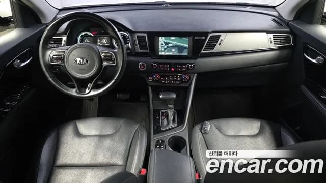 2018 Kia Niro Prestige Sold VIN KNACB81CGJA140492 – photo 11 2018 Kia Niro Prestige Sold VIN KNACB81CGJA140492 – photo 11