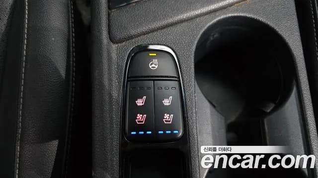 2018 Kia Niro Prestige Sold VIN KNACB81CGJA146566 – exterior detail 2018 Kia Niro Prestige Sold VIN KNACB81CGJA146566 – exterior detail