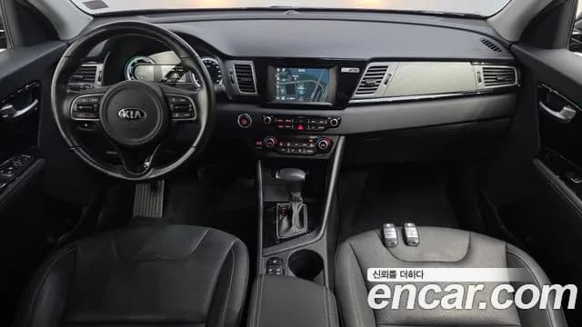2018 Kia Niro Prestige Sold VIN KNACB81CGJA166608 – photo 12 2018 Kia Niro Prestige Sold VIN KNACB81CGJA166608 – photo 12