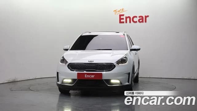 2018 Kia Niro Prestige Sold VIN KNACB81CGJA174578 – odometer reading 2018 Kia Niro Prestige Sold VIN KNACB81CGJA174578 – odometer reading