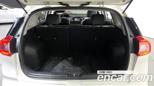2018 Kia Niro Prestige Sold VIN KNACB81CGJA174578 – photo 12 2018 Kia Niro Prestige Sold VIN KNACB81CGJA174578 – photo 12