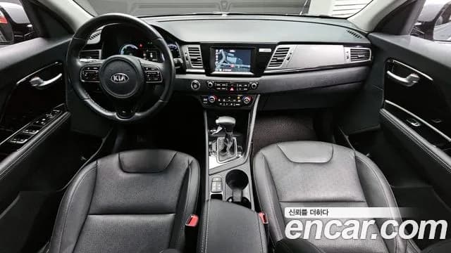 2018 Kia Niro Prestige Sold VIN KNACB81CGJA181020 – photo 16 2018 Kia Niro Prestige Sold VIN KNACB81CGJA181020 – photo 16