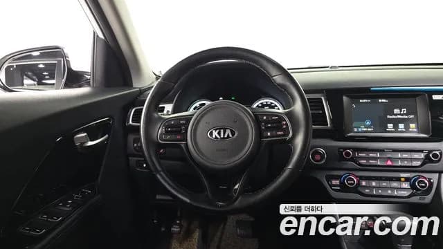 2018 Kia Niro Prestige Sold VIN KNACB81CGJA193182 – photo 21 2018 Kia Niro Prestige Sold VIN KNACB81CGJA193182 – photo 21