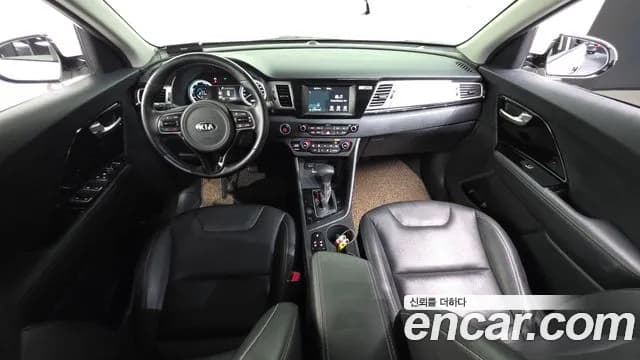 2018 Kia Niro Prestige Sold VIN KNACB81CGJA193182 – photo 31 2018 Kia Niro Prestige Sold VIN KNACB81CGJA193182 – photo 31