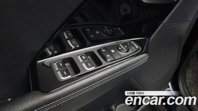 2018 Kia Niro Prestige Sold VIN KNACB81CGJA212880 – odometer reading 2018 Kia Niro Prestige Sold VIN KNACB81CGJA212880 – odometer reading