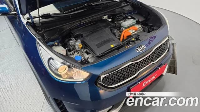 2018 Kia Niro Prestige Sold VIN KNACB81CGJA220219 – undercarriage 2018 Kia Niro Prestige Sold VIN KNACB81CGJA220219 – undercarriage