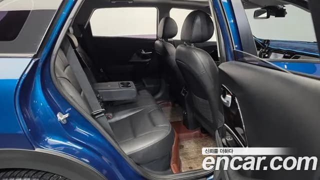 2018 Kia Niro Prestige Sold VIN KNACB81CGJA220219 – photo 11 2018 Kia Niro Prestige Sold VIN KNACB81CGJA220219 – photo 11