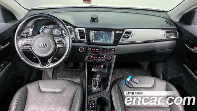 2018 Kia Niro Prestige Sold VIN KNACB81CGJA238712 – engine bay 2018 Kia Niro Prestige Sold VIN KNACB81CGJA238712 – engine bay