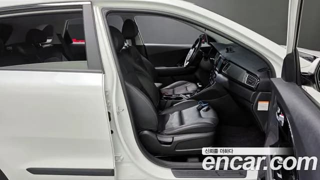 2018 Kia Niro Prestige Sold VIN KNACB81CGJA238712 – photo 20 2018 Kia Niro Prestige Sold VIN KNACB81CGJA238712 – photo 20