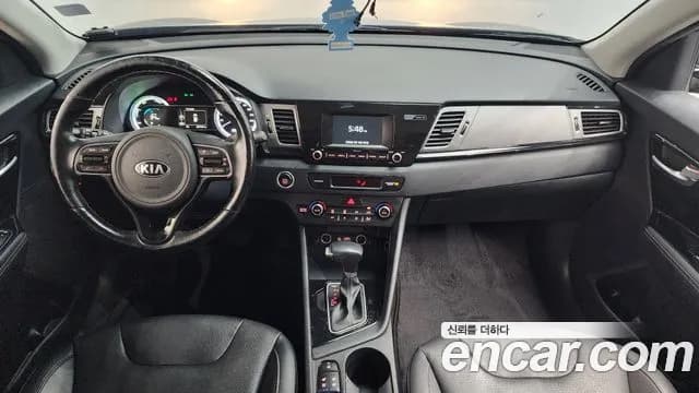 2018 Kia Niro Prestige Sold VIN KNACB81CGJA250837 – trunk area 2018 Kia Niro Prestige Sold VIN KNACB81CGJA250837 – trunk area
