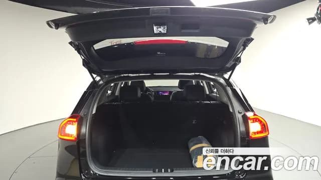 2018 Kia Niro Prestige Sold VIN KNACB81CGJA251810 – odometer reading 2018 Kia Niro Prestige Sold VIN KNACB81CGJA251810 – odometer reading