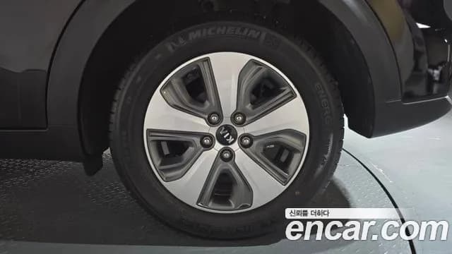 2018 Kia Niro Prestige Sold VIN KNACB81CGJA251810 – photo 22 2018 Kia Niro Prestige Sold VIN KNACB81CGJA251810 – photo 22