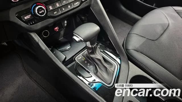 2020 Kia The New Niro 1.6 HEV Sold VIN KNACB81CGLA285402 – exterior detail 2020 Kia The New Niro 1.6 HEV Sold VIN KNACB81CGLA285402 – exterior detail