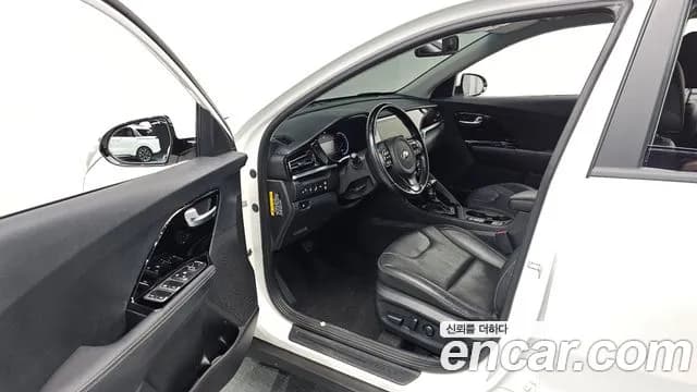 2020 Kia The New Niro 1.6 HEV Sold VIN KNACB81CGLA294065 – photo 20 2020 Kia The New Niro 1.6 HEV Sold VIN KNACB81CGLA294065 – photo 20