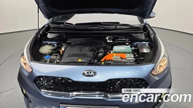 2020 Kia The New Niro 1.6 HEV Sold VIN KNACB81CGLA352374 – rear exterior 2020 Kia The New Niro 1.6 HEV Sold VIN KNACB81CGLA352374 – rear exterior
