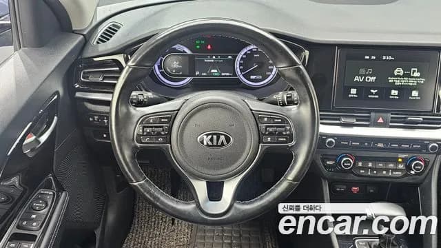 2020 Kia The New Niro 1.6 HEV Sold VIN KNACB81CGLA352374 – side profile 2020 Kia The New Niro 1.6 HEV Sold VIN KNACB81CGLA352374 – side profile