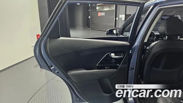 2020 Kia The New Niro 1.6 HEV Sold VIN KNACB81CGLA352374 – photo 18 2020 Kia The New Niro 1.6 HEV Sold VIN KNACB81CGLA352374 – photo 18