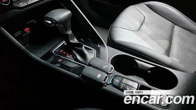 2020 Kia The New Niro 1.6 HEV Sold VIN KNACB81CGLA424104 – photo 15 2020 Kia The New Niro 1.6 HEV Sold VIN KNACB81CGLA424104 – photo 15