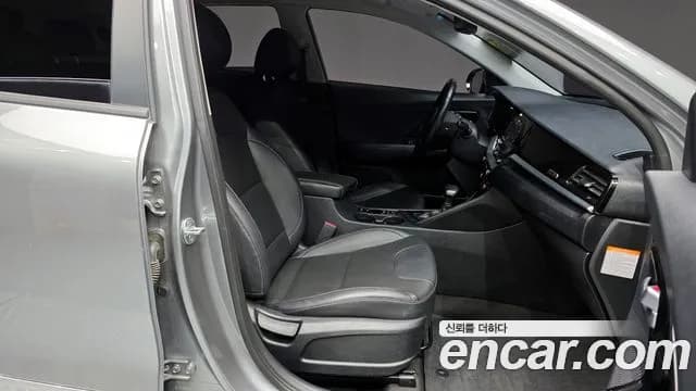 2020 Kia The New Niro 1.6 HEV Sold VIN KNACB81CGLA424104 – photo 17 2020 Kia The New Niro 1.6 HEV Sold VIN KNACB81CGLA424104 – photo 17
