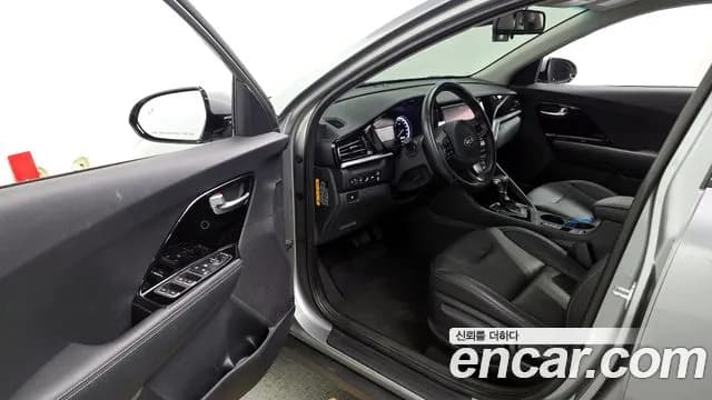 2020 Kia The New Niro 1.6 HEV Sold VIN KNACB81CGLA424216 – photo 15 2020 Kia The New Niro 1.6 HEV Sold VIN KNACB81CGLA424216 – photo 15