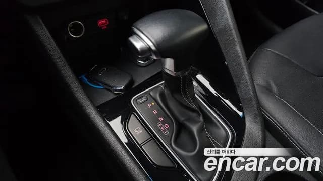 2021 Kia The New Niro 1.6 HEV Sold VIN KNACB81CGMA458371 – exterior detail 2021 Kia The New Niro 1.6 HEV Sold VIN KNACB81CGMA458371 – exterior detail