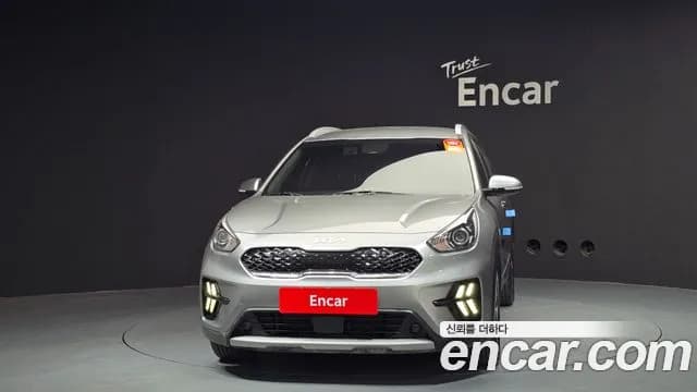 2022 Kia The New Niro 1.6 HEV Sold VIN KNACB81CGNA492938 – exterior detail 2022 Kia The New Niro 1.6 HEV Sold VIN KNACB81CGNA492938 – exterior detail