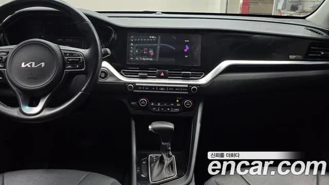 2022 Kia The New Niro 1.6 HEV Sold VIN KNACB81CGNA492938 – photo 14 2022 Kia The New Niro 1.6 HEV Sold VIN KNACB81CGNA492938 – photo 14