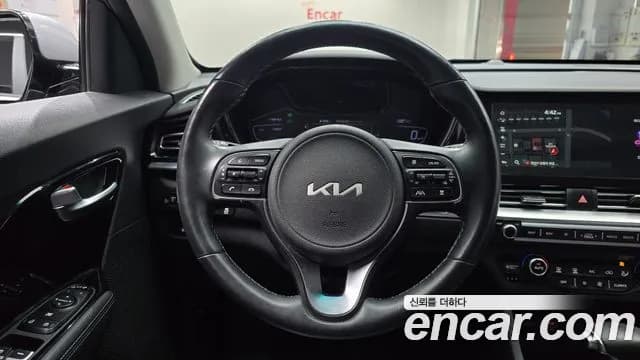 2022 Kia The New Niro 1.6 HEV Sold VIN KNACB81CGNA492938 – photo 21 2022 Kia The New Niro 1.6 HEV Sold VIN KNACB81CGNA492938 – photo 21