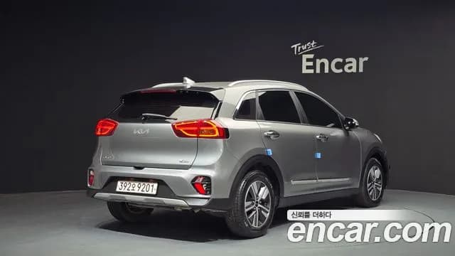 2022 Kia The New Niro 1.6 HEV Sold VIN KNACB81CGNA492938 – photo 26 2022 Kia The New Niro 1.6 HEV Sold VIN KNACB81CGNA492938 – photo 26