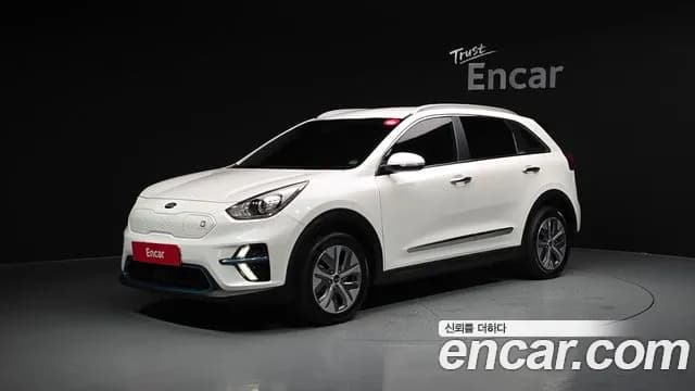 2019 Kia Niro EV Prestige Sold VIN KNACB81GFKA009696 – front exterior 2019 Kia Niro EV Prestige Sold VIN KNACB81GFKA009696 – front exterior