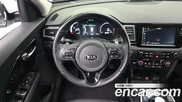 2021 Kia Niro EV Prestige Sold VIN KNACB81GFMA091857 – photo 28 2021 Kia Niro EV Prestige Sold VIN KNACB81GFMA091857 – photo 28