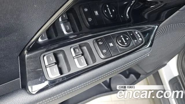 2021 Kia Niro EV Prestige Sold VIN KNACB81GFMA092062 – photo 28 2021 Kia Niro EV Prestige Sold VIN KNACB81GFMA092062 – photo 28
