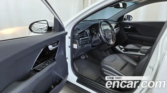 2022 Kia Niro EV Prestige Sold VIN KNACB81GFNA121094 – photo 11 2022 Kia Niro EV Prestige Sold VIN KNACB81GFNA121094 – photo 11