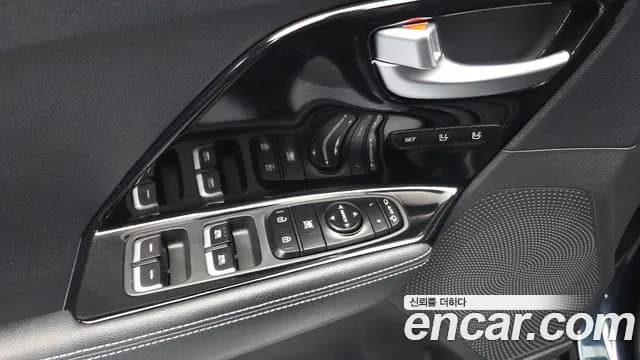 2022 Kia Niro EV Noblesse Sold VIN KNACB81GFNA121316 – rear exterior 2022 Kia Niro EV Noblesse Sold VIN KNACB81GFNA121316 – rear exterior