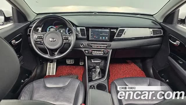 2017 Kia Niro Noblesse Sold VIN KNACC81CGHA018579 – photo 13 2017 Kia Niro Noblesse Sold VIN KNACC81CGHA018579 – photo 13