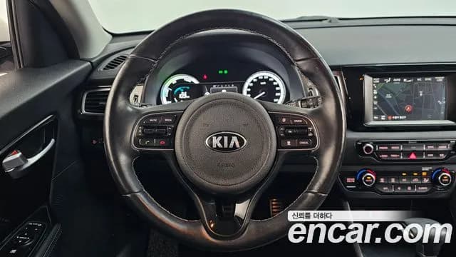 2017 Kia Niro Noblesse Sold VIN KNACC81CGHA064816 – front exterior 2017 Kia Niro Noblesse Sold VIN KNACC81CGHA064816 – front exterior