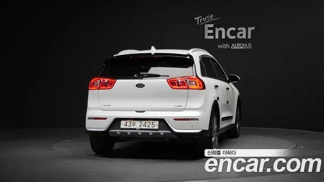 2018 Kia Niro Noblesse Sold VIN KNACC81CGJA096969 – front exterior 2018 Kia Niro Noblesse Sold VIN KNACC81CGJA096969 – front exterior