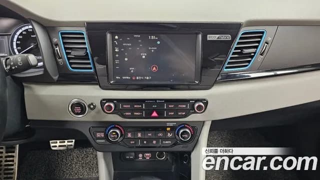 2018 Kia Niro Noblesse Sold VIN KNACC81CGJA096969 – photo 16 2018 Kia Niro Noblesse Sold VIN KNACC81CGJA096969 – photo 16