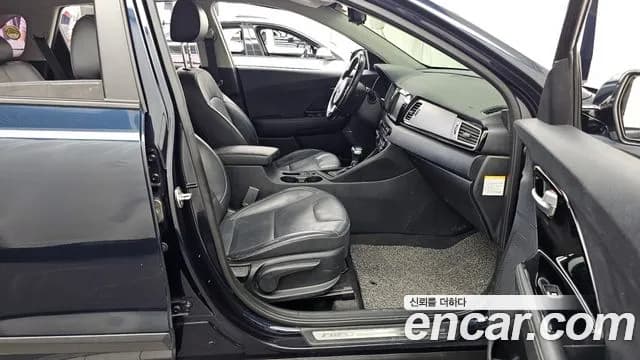 2018 Kia Niro Noblesse Sold VIN KNACC81CGJA140863 – photo 26 2018 Kia Niro Noblesse Sold VIN KNACC81CGJA140863 – photo 26