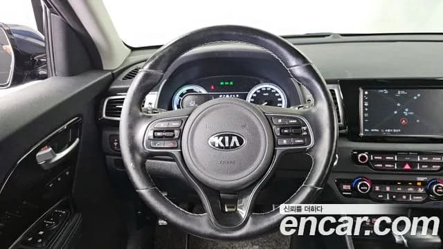 2018 Kia Niro Noblesse Sold VIN KNACC81CGJA140863 – photo 33 2018 Kia Niro Noblesse Sold VIN KNACC81CGJA140863 – photo 33