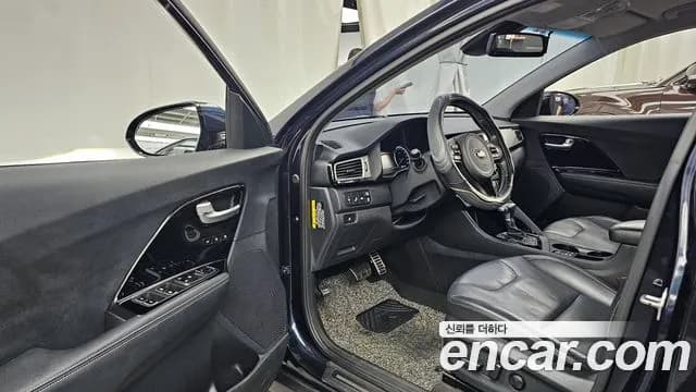 2018 Kia Niro Noblesse Sold VIN KNACC81CGJA175380 – undercarriage 2018 Kia Niro Noblesse Sold VIN KNACC81CGJA175380 – undercarriage