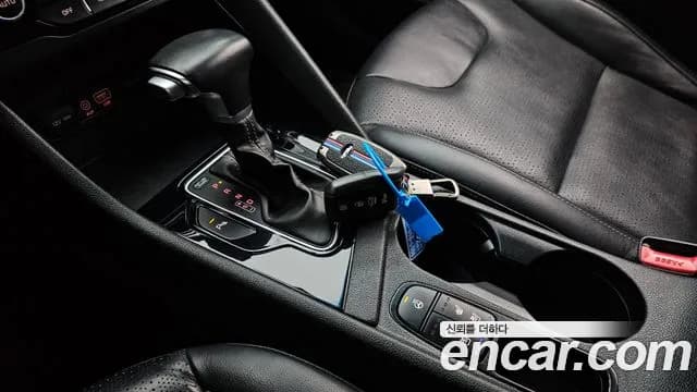 2018 Kia Niro Noblesse Sold VIN KNACC81CGJA197330 – exterior detail 2018 Kia Niro Noblesse Sold VIN KNACC81CGJA197330 – exterior detail