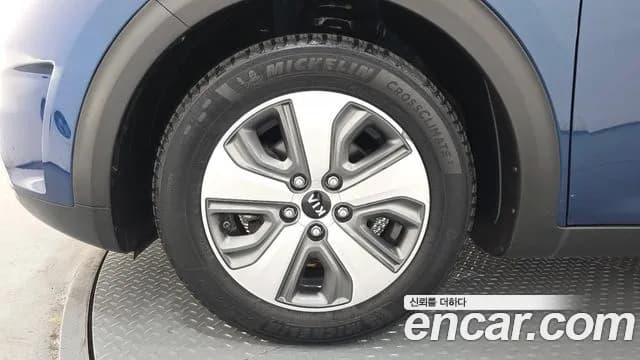 2018 Kia Niro Noblesse Sold VIN KNACC81CGJA241417 – rear exterior 2018 Kia Niro Noblesse Sold VIN KNACC81CGJA241417 – rear exterior