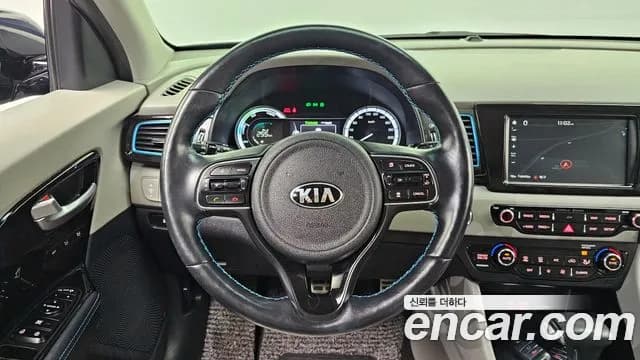 2018 Kia Niro Noblesse Sold VIN KNACC81CGJA252639 – dashboard 2018 Kia Niro Noblesse Sold VIN KNACC81CGJA252639 – dashboard