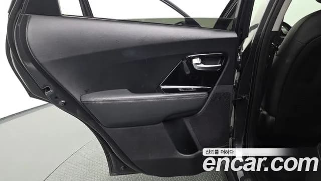 2019 Kia Niro EV Noblesse Sold VIN KNACC81GFKA003656 – interior seats 2019 Kia Niro EV Noblesse Sold VIN KNACC81GFKA003656 – interior seats