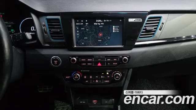 2019 Kia Niro EV Noblesse Sold VIN KNACC81GFKA004768 – exterior detail 2019 Kia Niro EV Noblesse Sold VIN KNACC81GFKA004768 – exterior detail